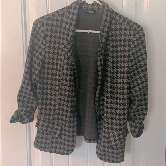 π₯5/25 | Herringbone Blazer - Picture 2 of 3